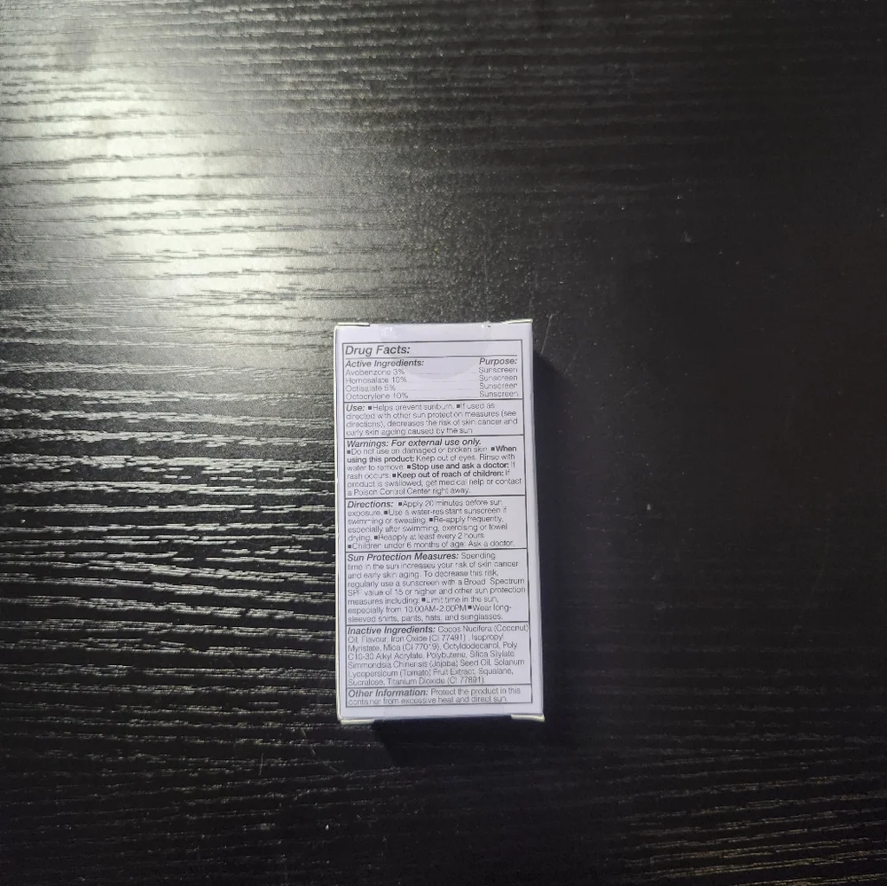 Naked Sundays SPF50 Glow + Go Lip Oil, Watermelon flavor NIB